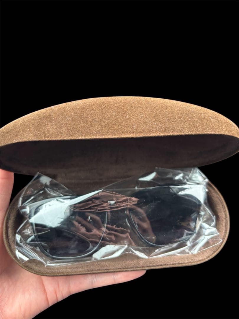 クリーニング完了しました！TOM FORD FT1048 サイズ 52