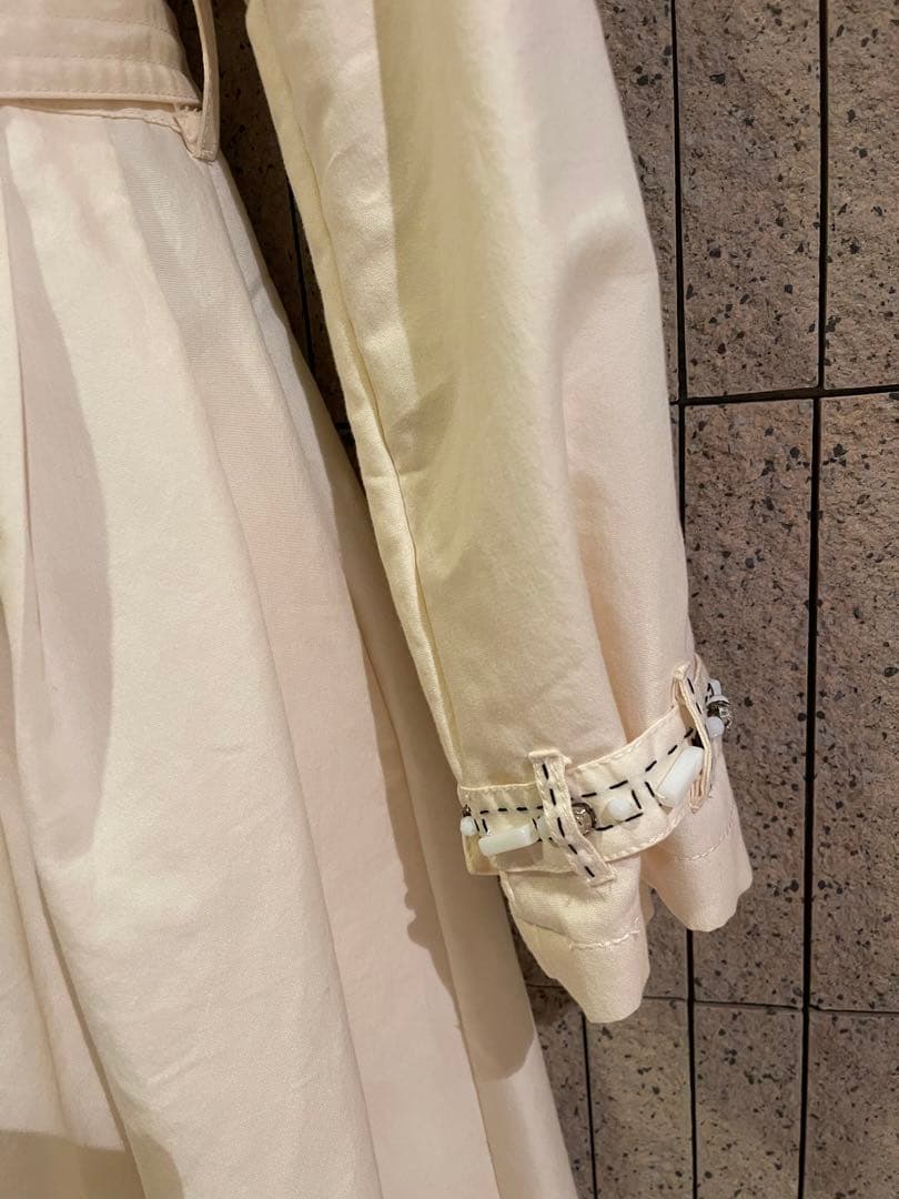 未使用　美品　クラス　ロベルトカヴァリ　ロングコート　38 スプリングコート