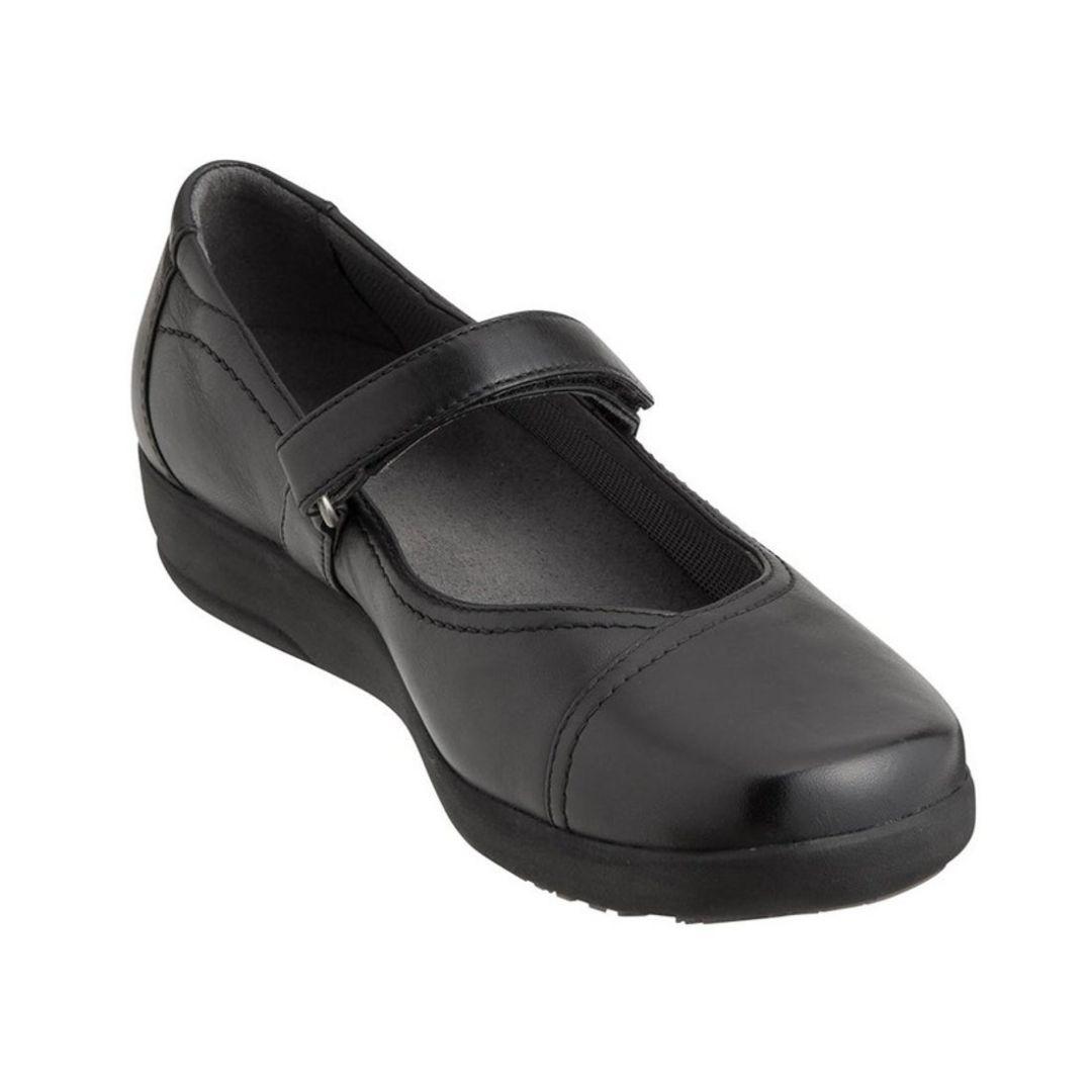 ペダラ 23.0 幅広黒パンプス 3E ASICS pedala アシックス