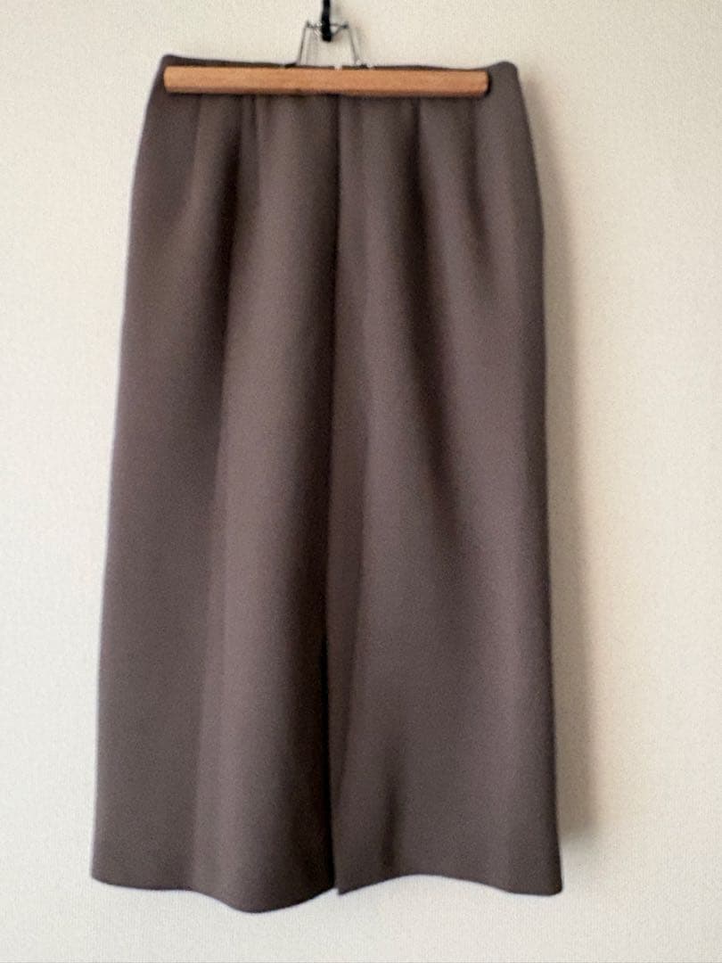 新品タグ付き　ビアズリー ダンボールパフトレーナー セットアップ プレゼント付き