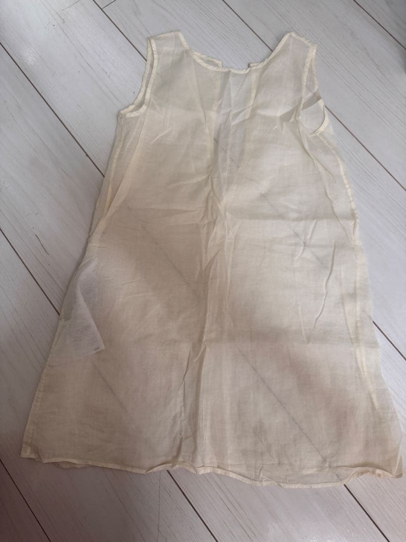 GUCCIグッチ　キッズ 半袖ワンピース クリーム色 GGパターン