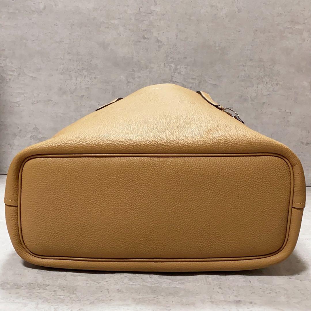 未使用品✨COACH コーチ トートバッグ 肩掛け ビジネス A4収納 大容量