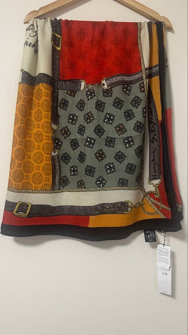 23区今季manipuri ウール シルク ストールSOLD OUT商品です