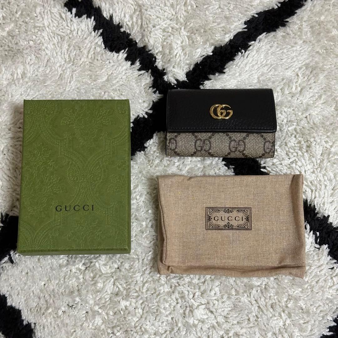 GUCCI キーケース 黒