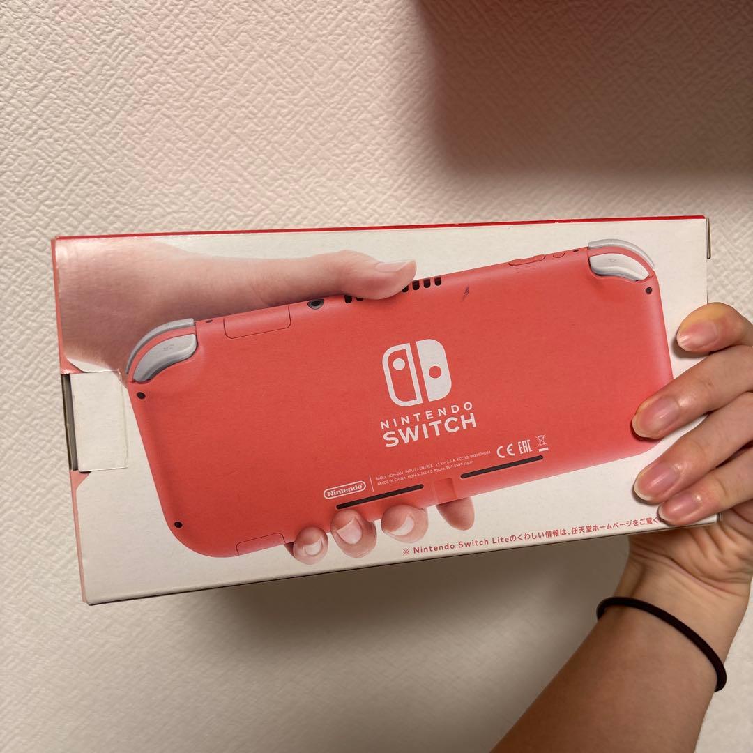 新品未開封　Nintendo Switch Lite ピンク