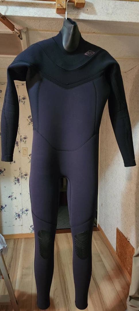 イチBILLABONGダークブルー フルスーツ ウェットスーツ