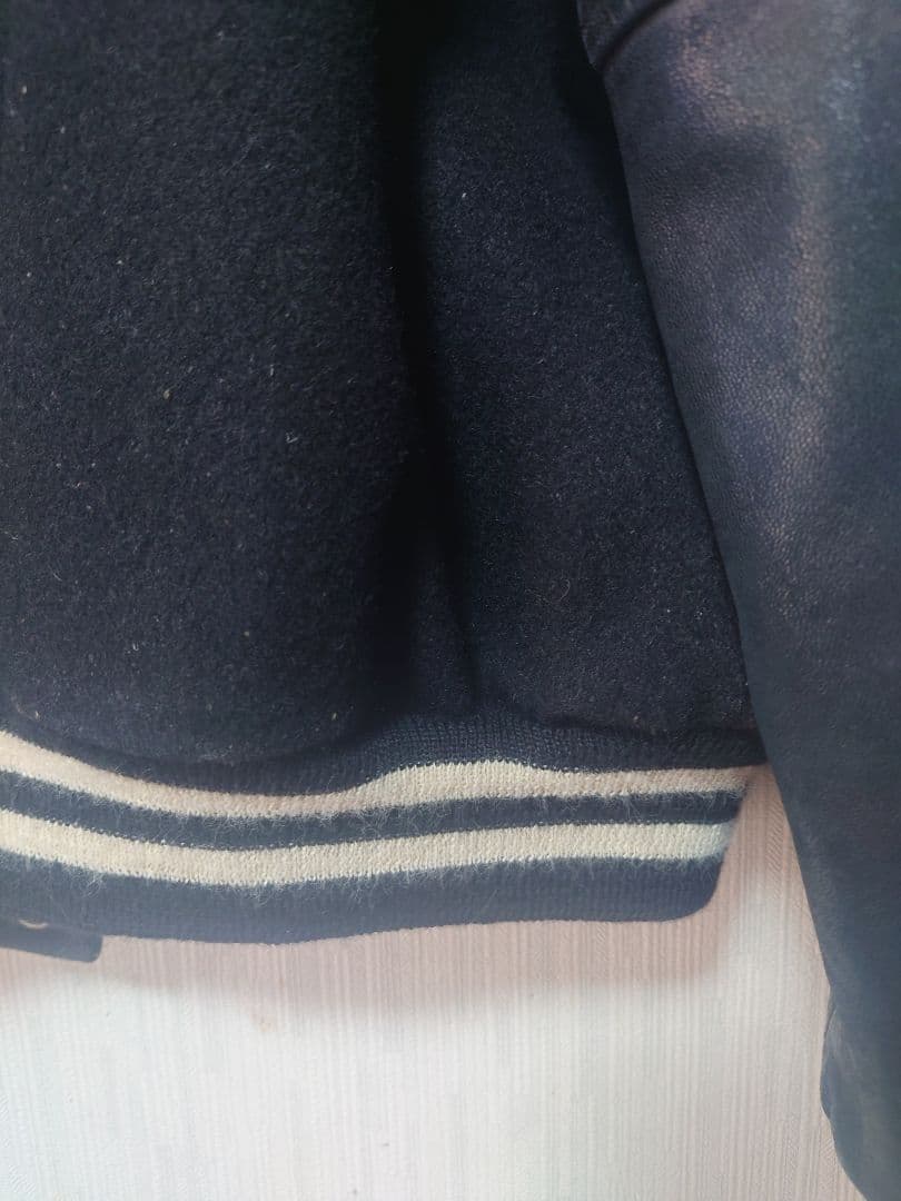 CHEVIGNON スタジャン Thorne's　サイズL