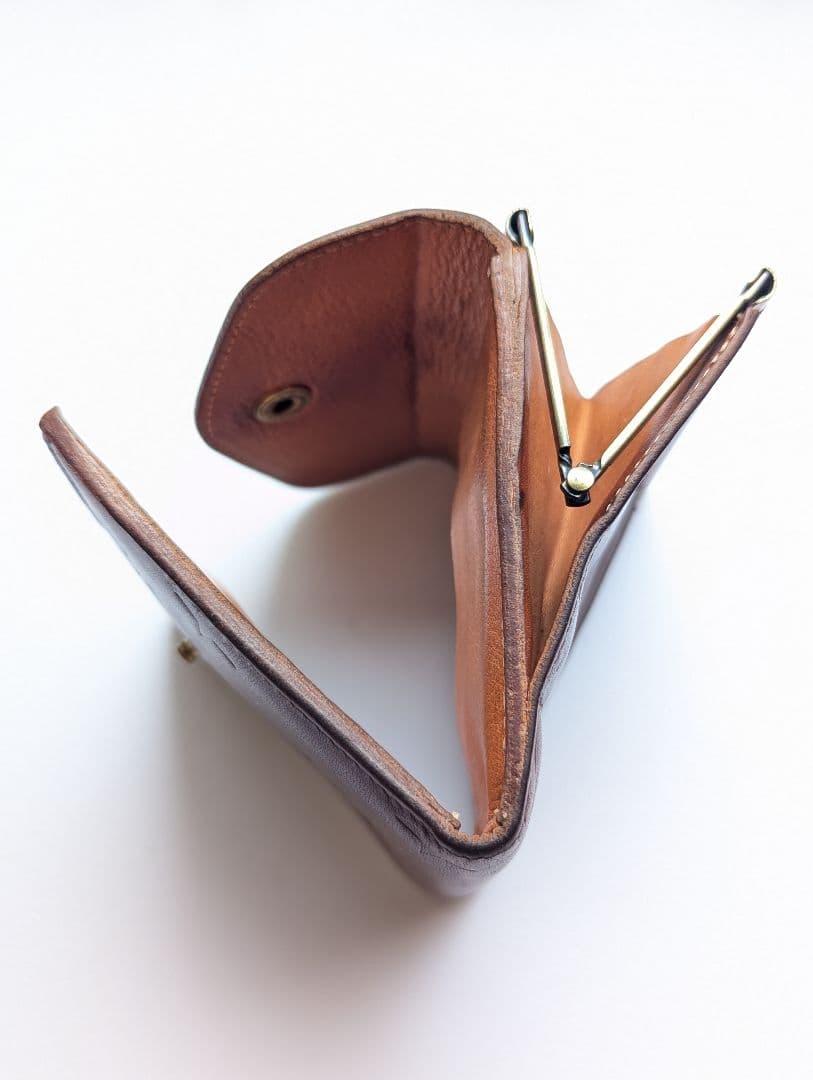 イルビゾンテ【限定モデル】ボルドー×ヌメ エンボスドコレクション 希少 がま口