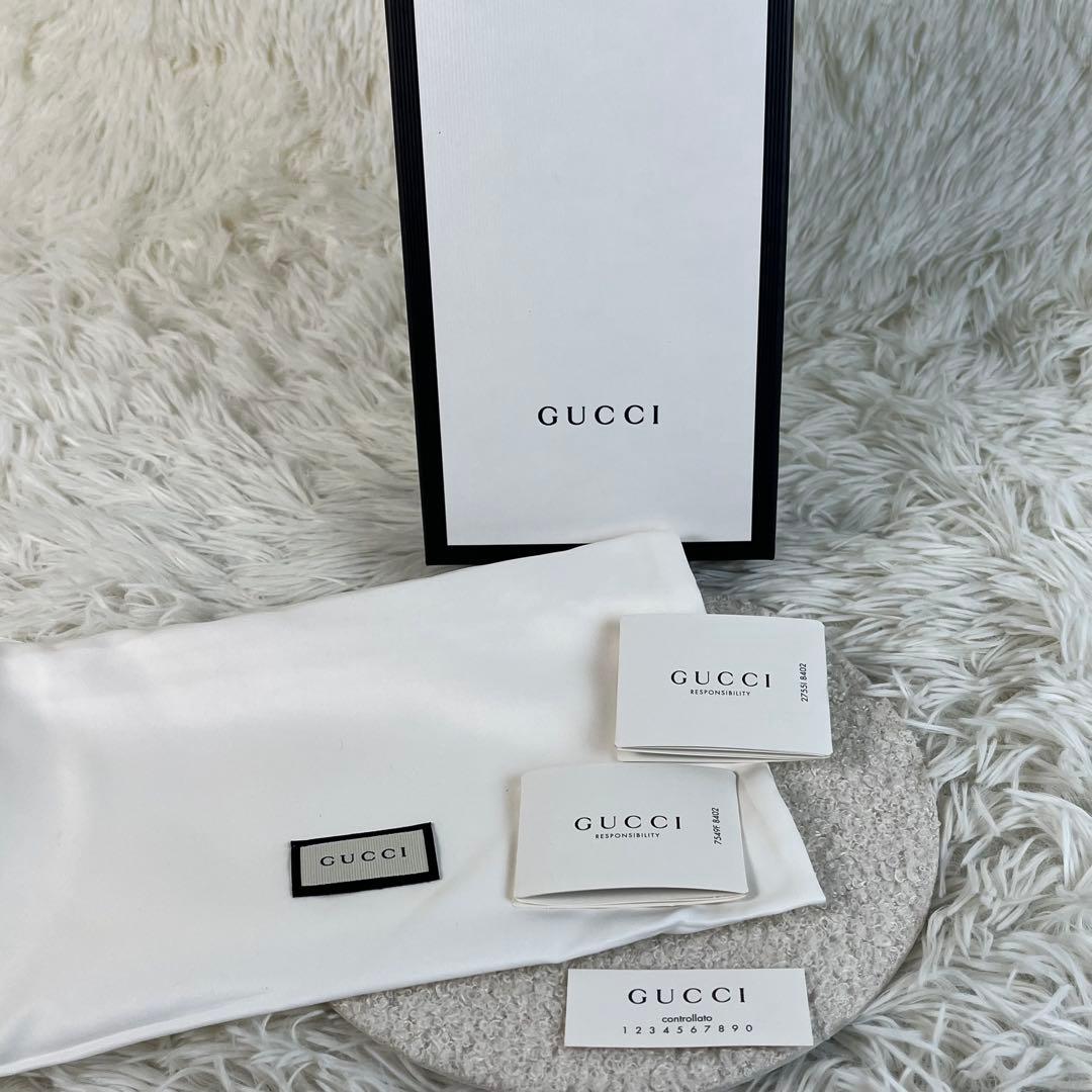美品　GUCCI シマ　レザー　コンチネンタルウォレット　長財布　ゴールド