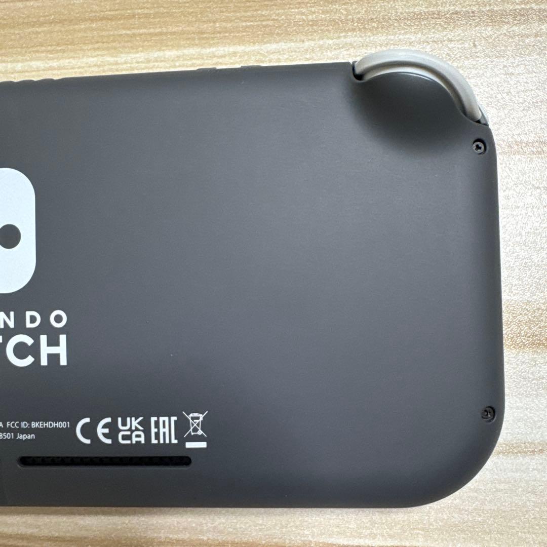 Nintendo Switch Lite グレー 本体　ほぼ新品
