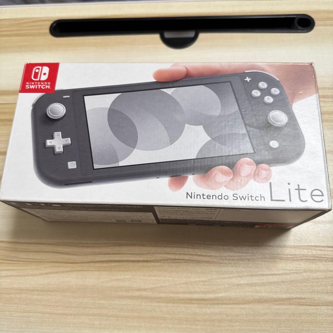 Nintendo Switch Lite グレー 本体　ほぼ新品