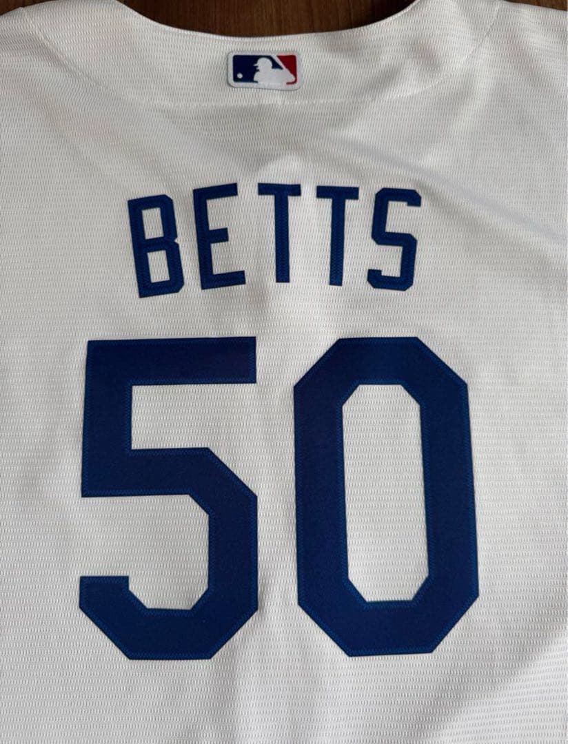 Nike Los Angeles Dodgers Betts 50 ボーイズXL