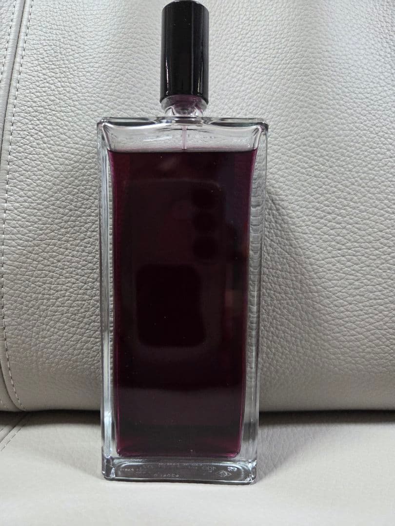 香水(女性用) SERGE LUTENS La fille de Berlin 100ml