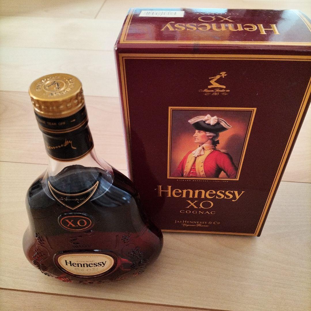 【未開封】箱入り Hennessy X.O コニャック 金キャップ　350ml