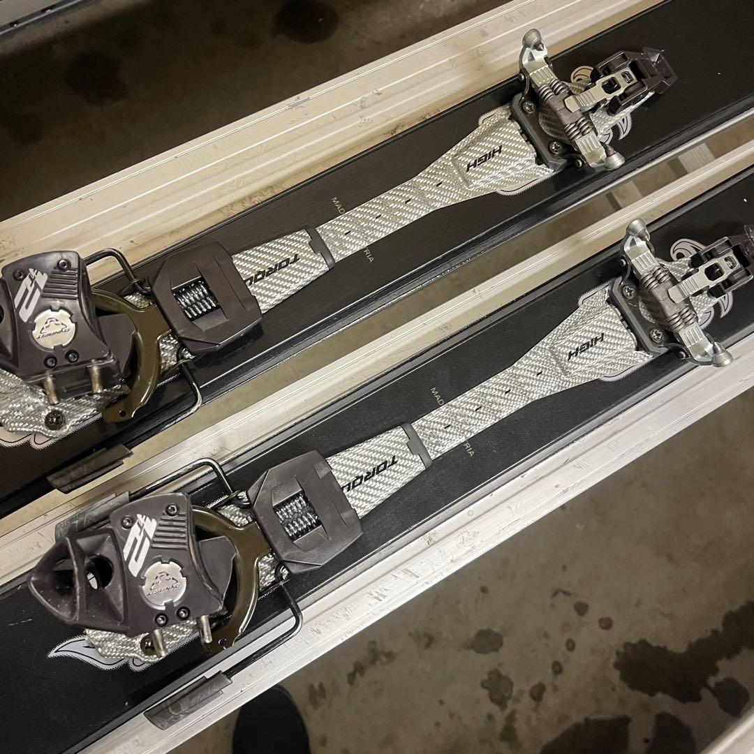 美品　DYNAFIT マナスル　専用シール付　超軽量