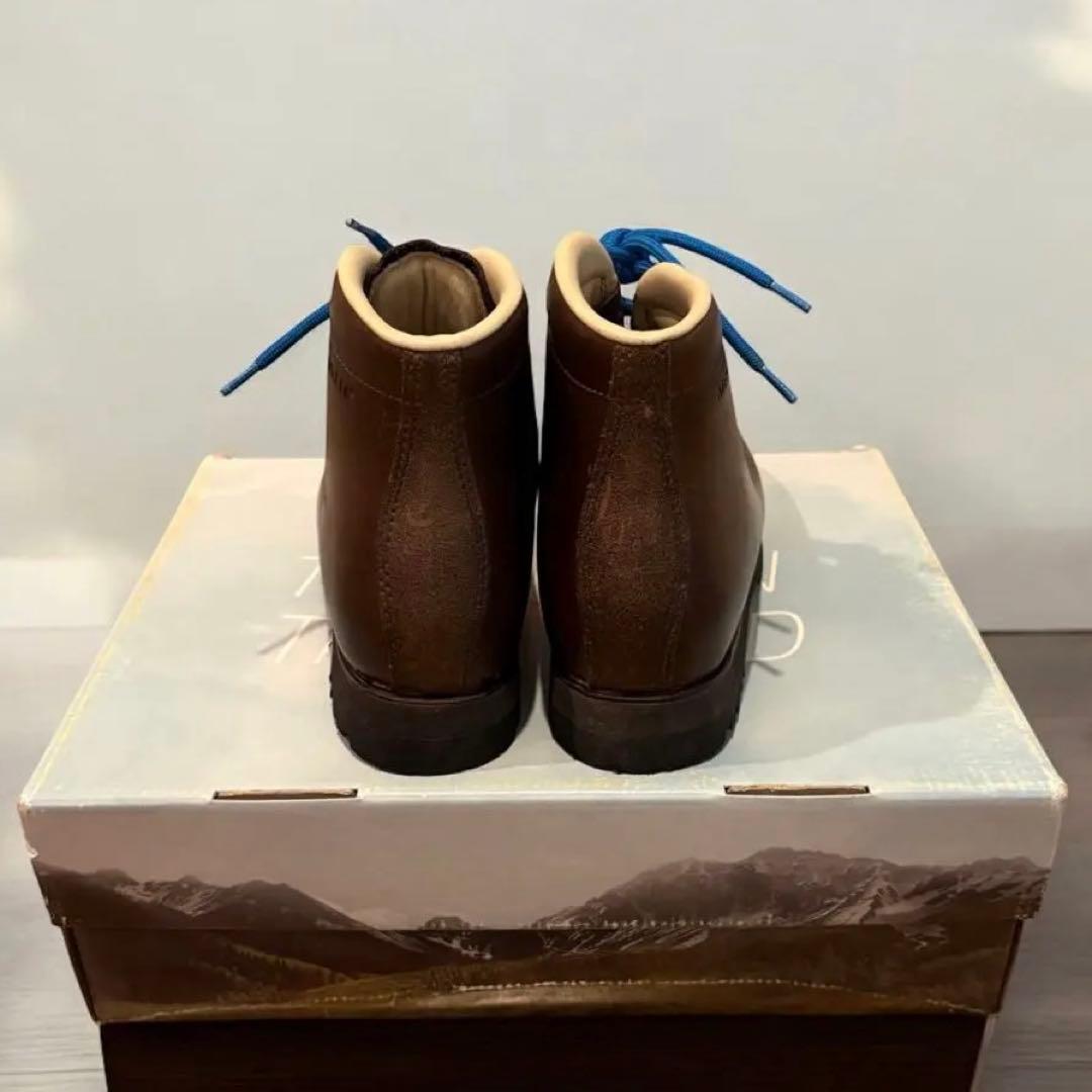 新品　メレル　イタリア製　WILDERNESS J1027 マウンテンブーツ