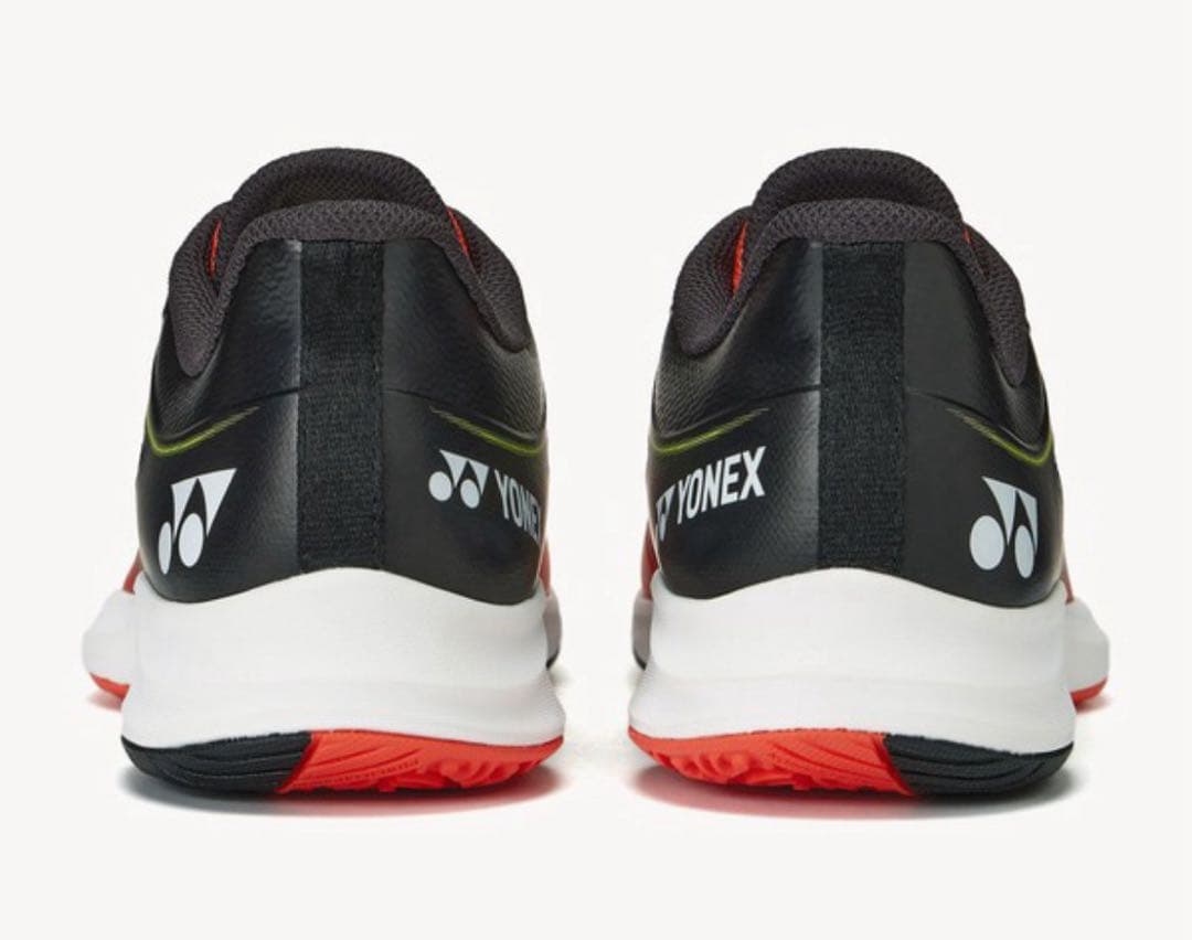 YONEX '25 最軽量 クレー・砂入り人工芝用 テニスシューズ 3E