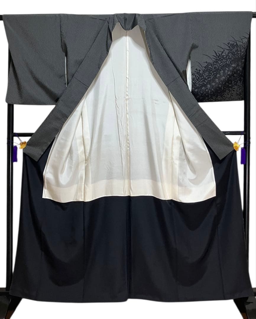 本塩沢 付下げ 訪問着 正絹 縦縞 草花 萩 イ6254