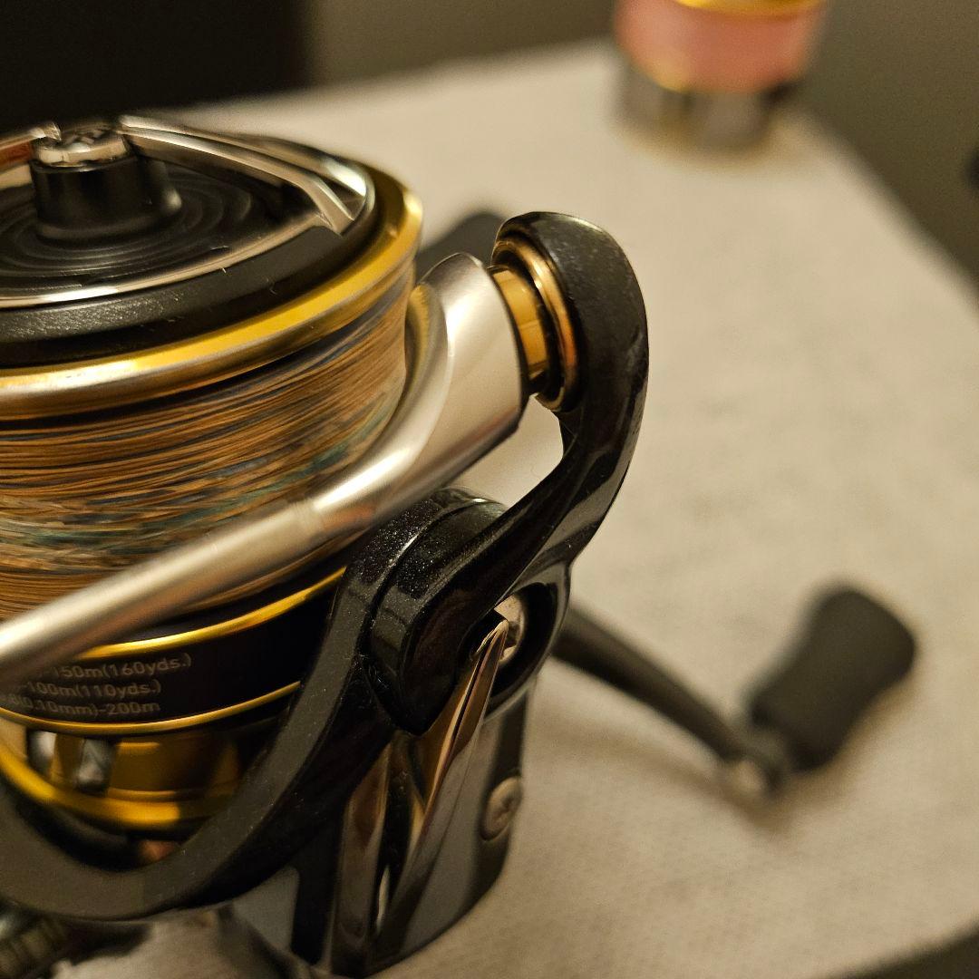 Daiwa Legalis 3000、スペア用フリームススプール付き