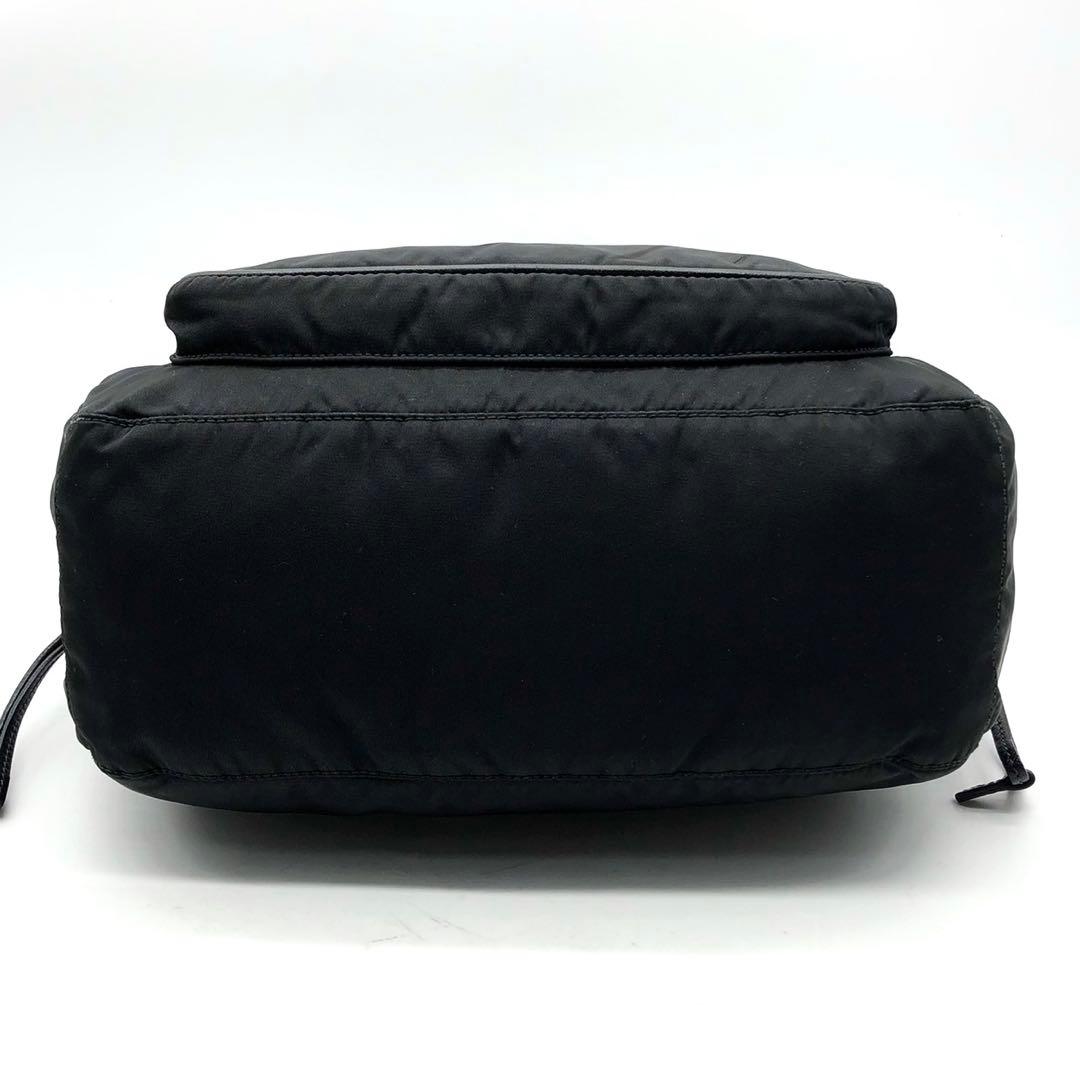 ✨ギャランティ付✨プラダ ショルダーバッグ メタルロゴ ゴールド金具 ナイロン