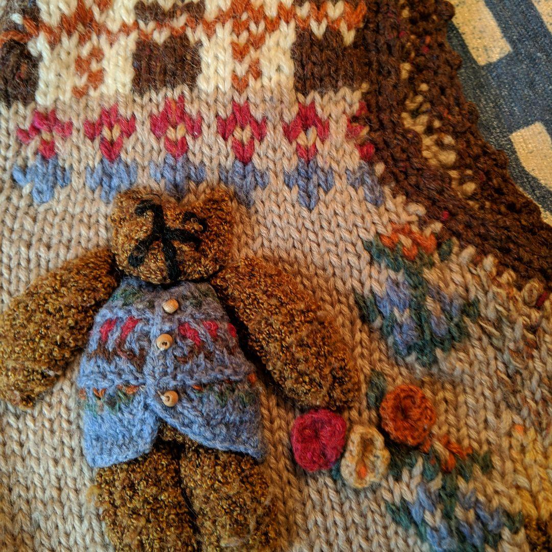 ねねnovaraテディベアニットべスト＆ブルーベリーファーム赤カーディガン