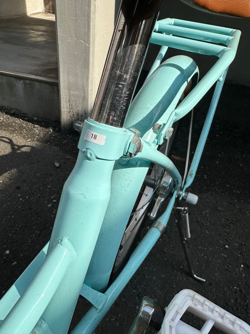 プリンセスヘルメット、補助輪付属品付、18インチ自転車