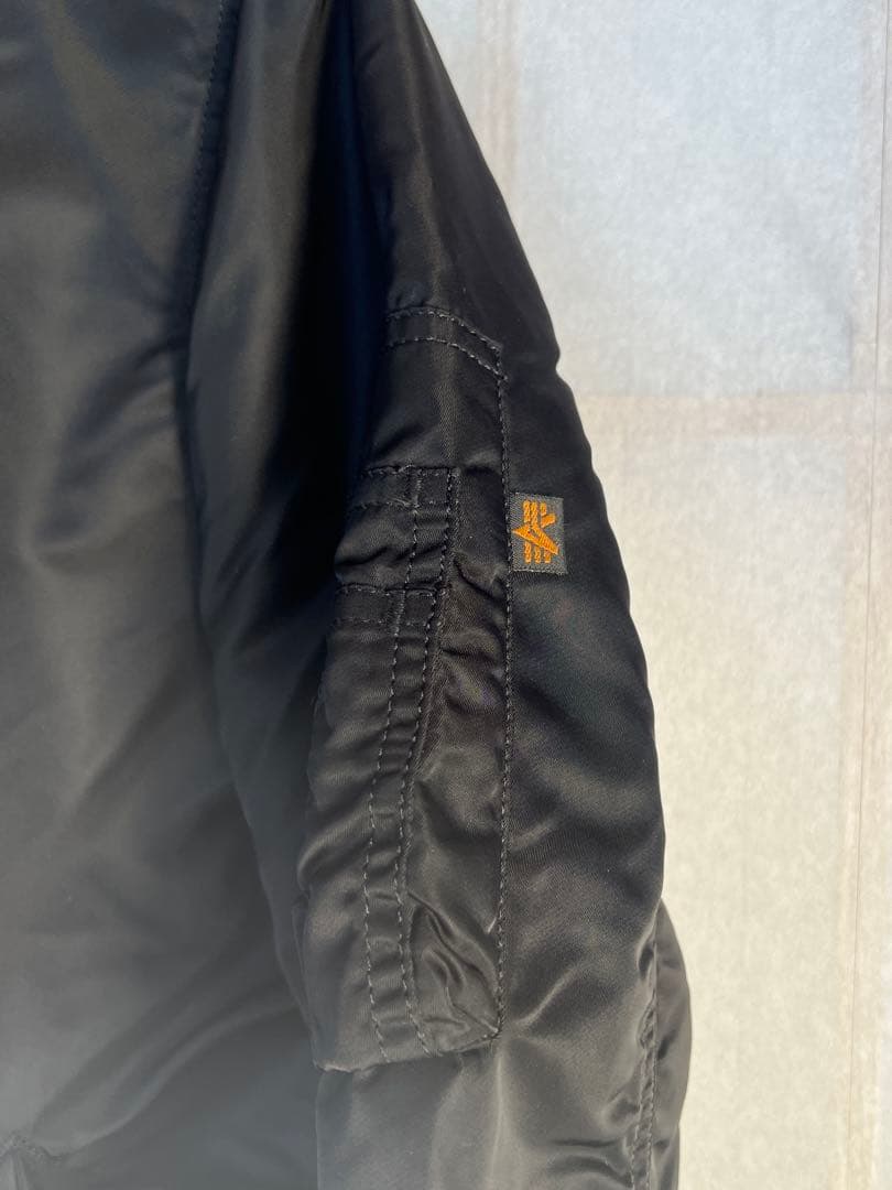 【美品】ALPHA INDUSTRIES MA-1フライトジャケット【Ｌ】黒