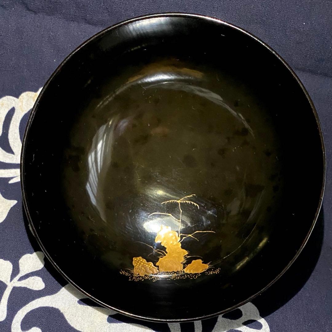 明治骨董旧家蔵出し　豪華黒塗り吸物椀　松鶴金蒔絵　明治参十参年購入　木製漆器二客