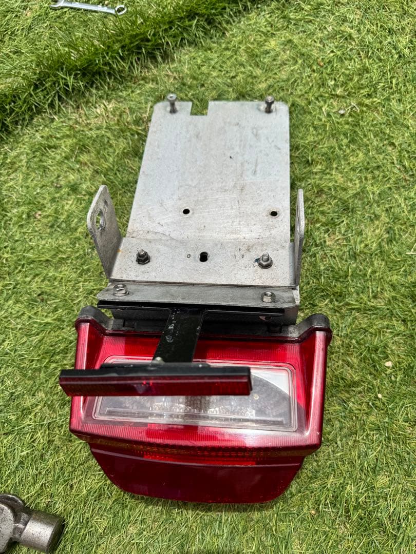 ZRX400フェンダーレスキット、テールランプ