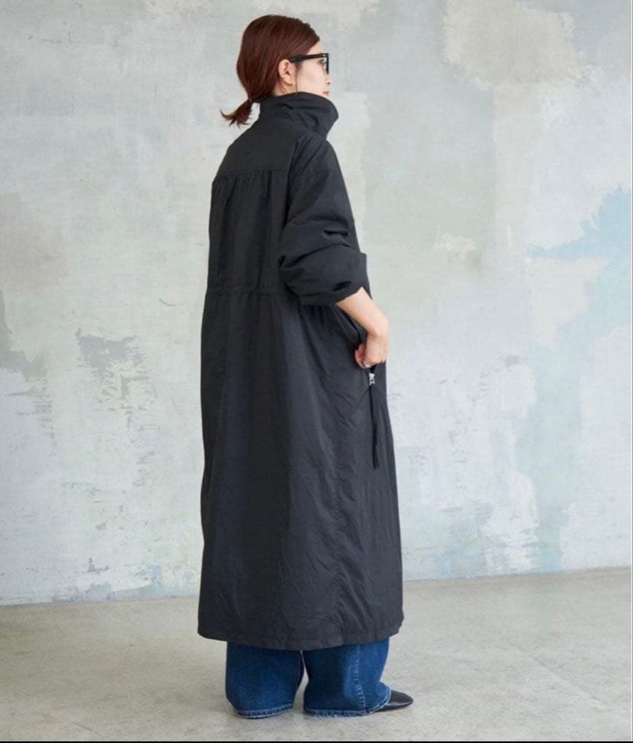 美品　スピックアンドスパン　撥水パディングコート　ベンチコート