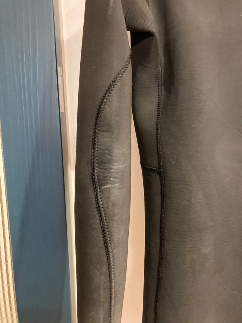 （See The Sun. ）patagonia タッパー Mサイズ