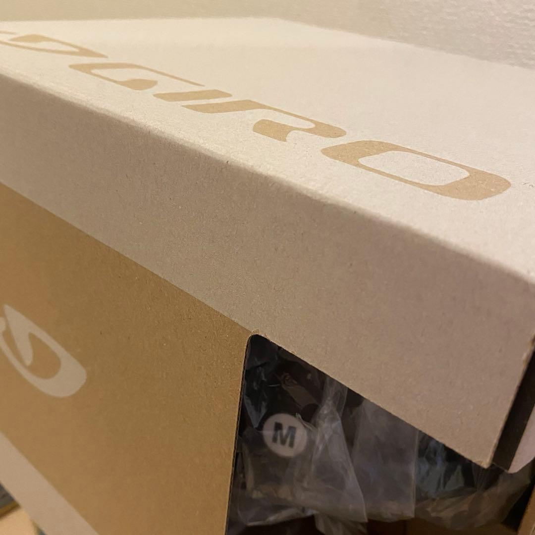 【新品】ヘルメット ジロ GIRO SARIO MIPS 黒 ブラック Mサイズ