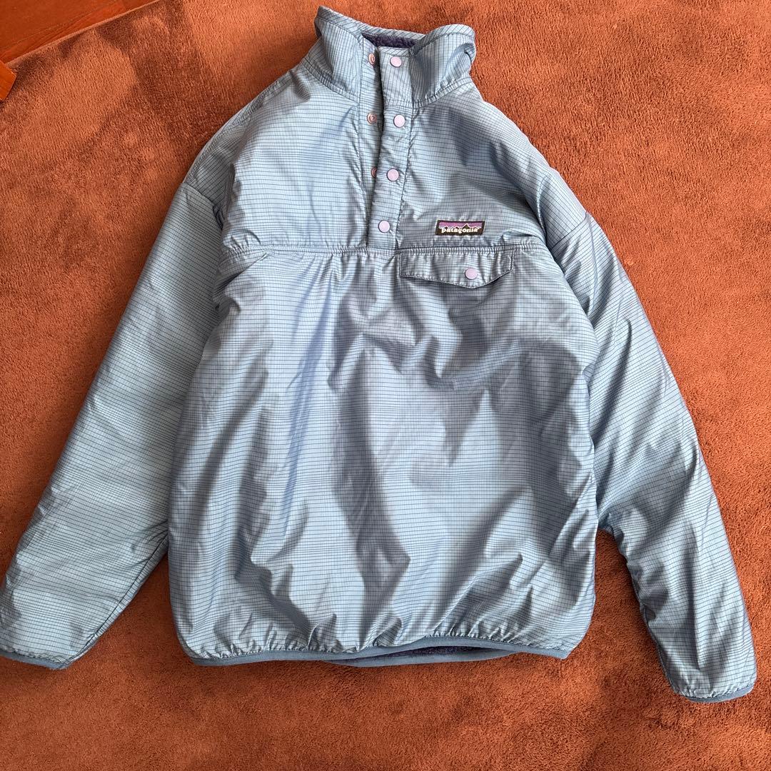 パタゴニア　リバーシブル　ナイロン　ボア　青　s