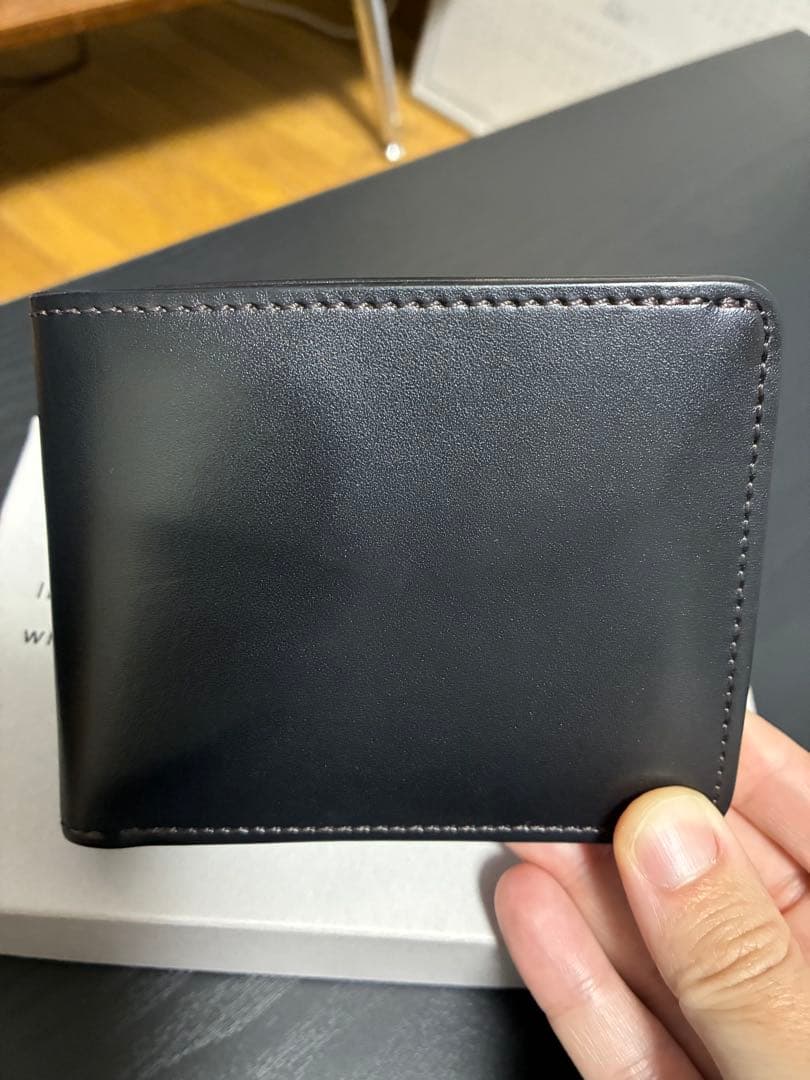 WILDSWANS ロイドヴァッシュ グラウンダー　NOIR