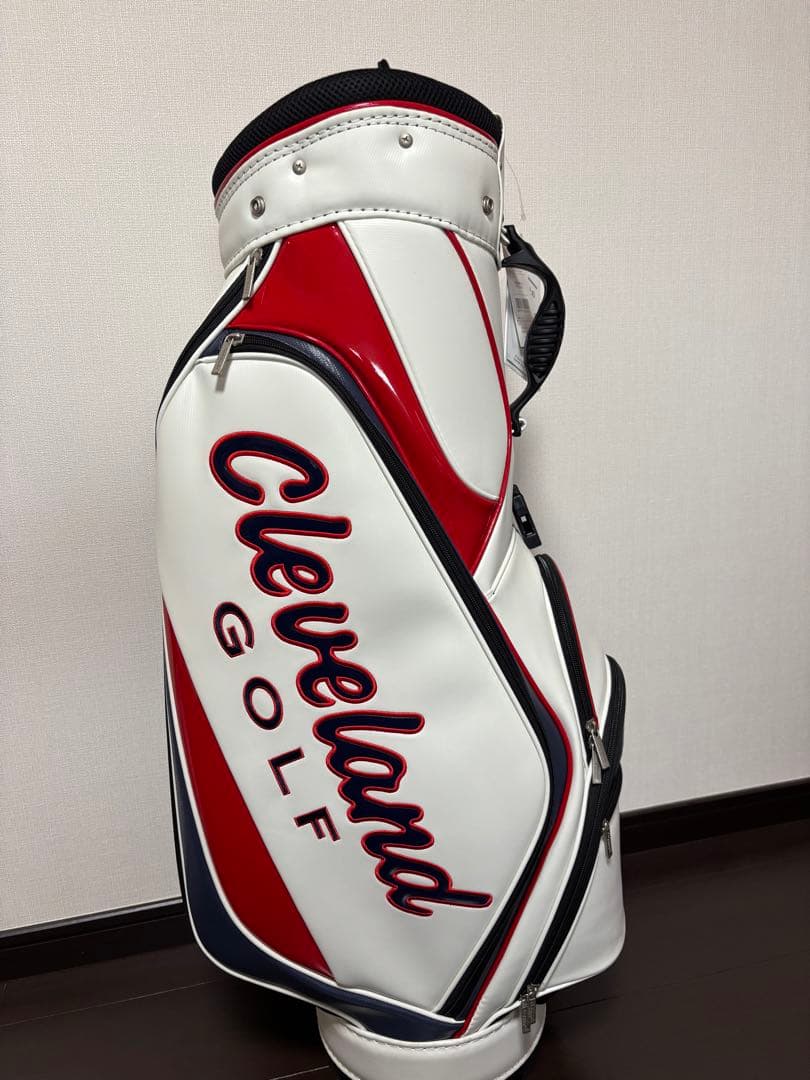 ふじもん様　Cleveland Golf キャディバッグ ホワイト　フード付き