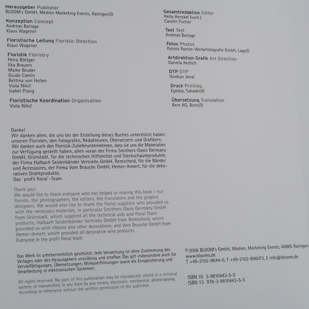 セール！ 洋書『Blumen trösten』フラワーアレンジ、リース、供花