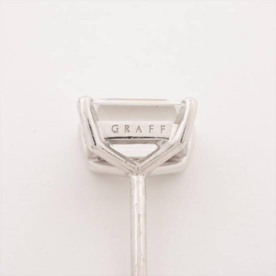 GRAFF ダイヤモンドスタッドピアス　エメラルドカット