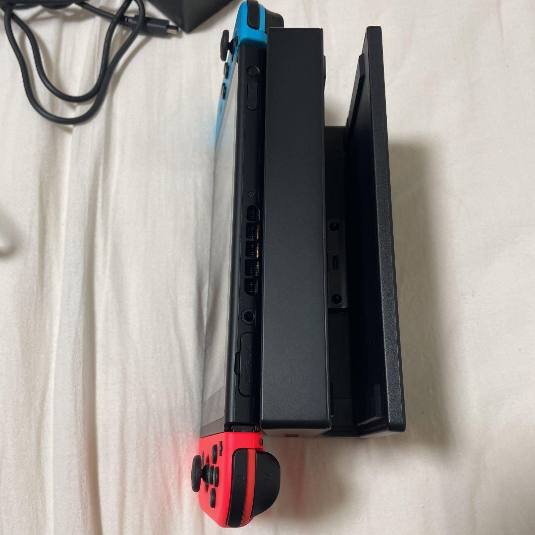 【美品】Nintendo Switch NINTENDO SWITCH 本体
