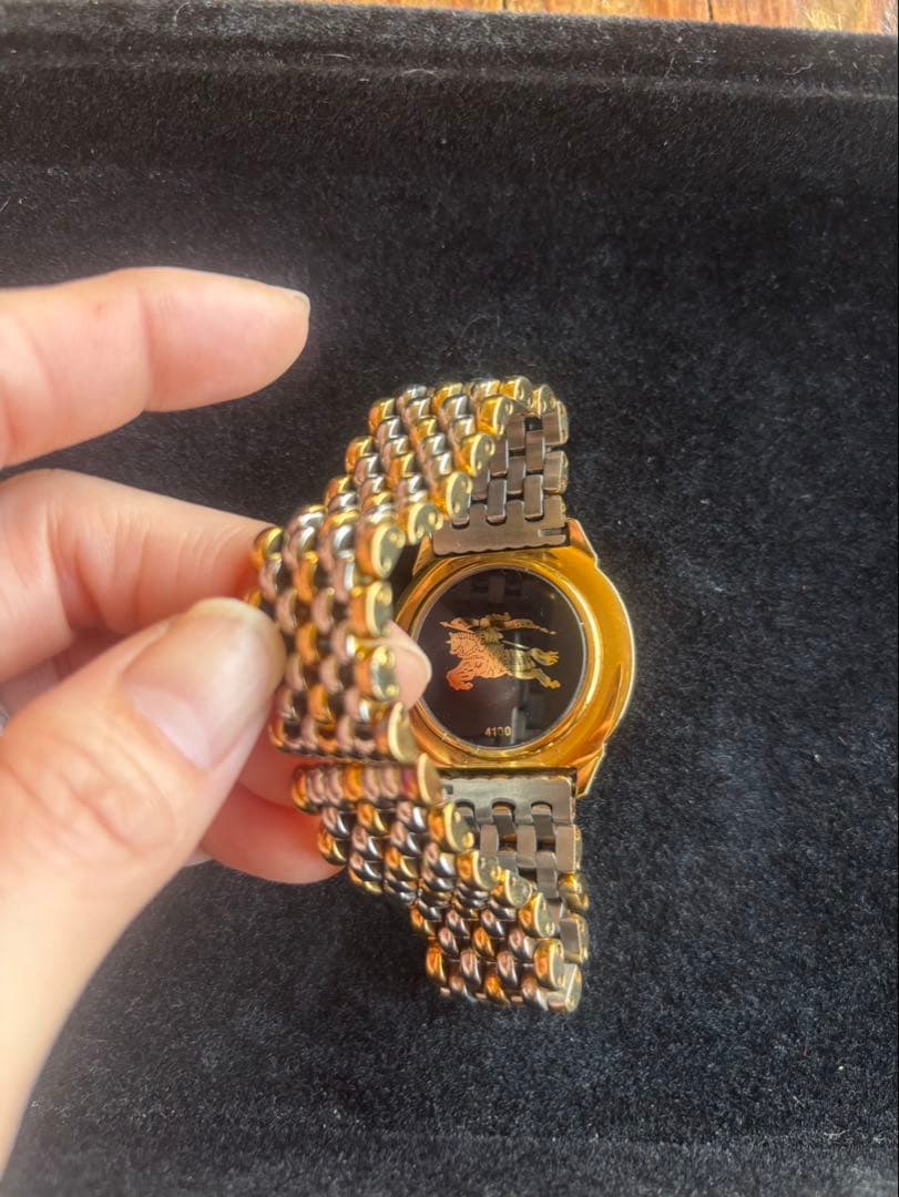 バーバーリー　腕時計 クォーツ