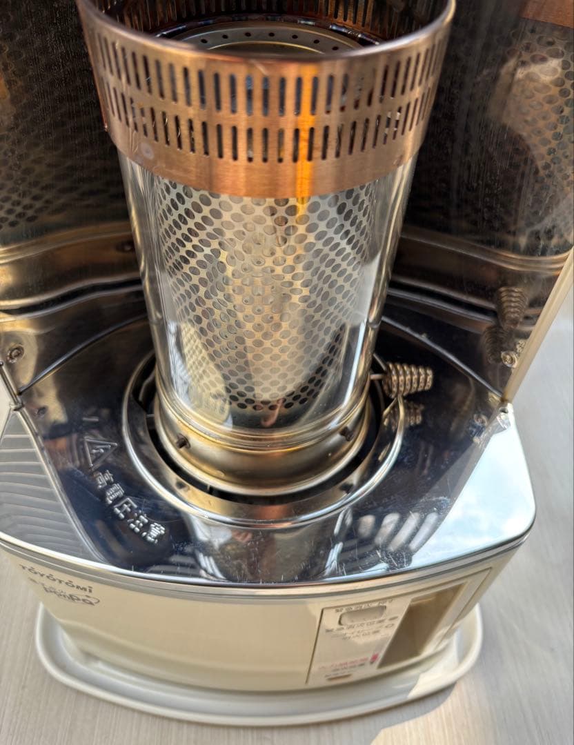 トヨトミ.石油ストーブ·RS-H290· ホワイト 2019年製