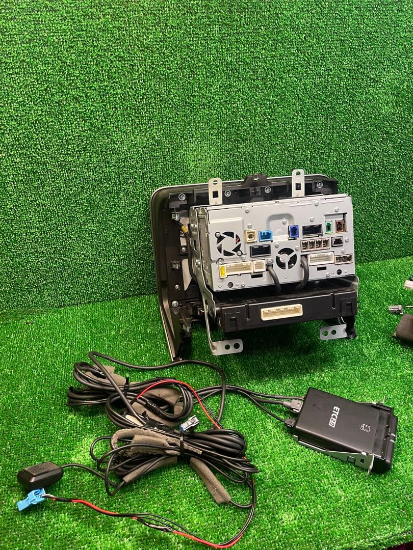 カーナビ CN-SN79J1CJ.NISSAN+ETC B8260-5TT20-NP(19