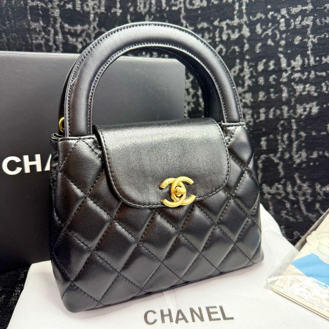 CHANEL ハンドルショルダーバッグ ブラック