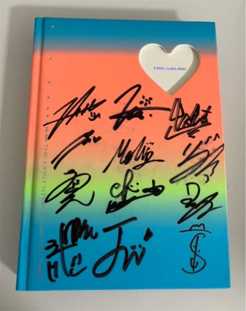 treasure 直筆サイン入り　アルバム