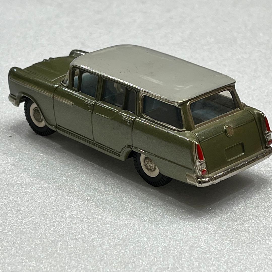 CHERYCA PHENIX TAISEYA ニッサン　セドリック　バン