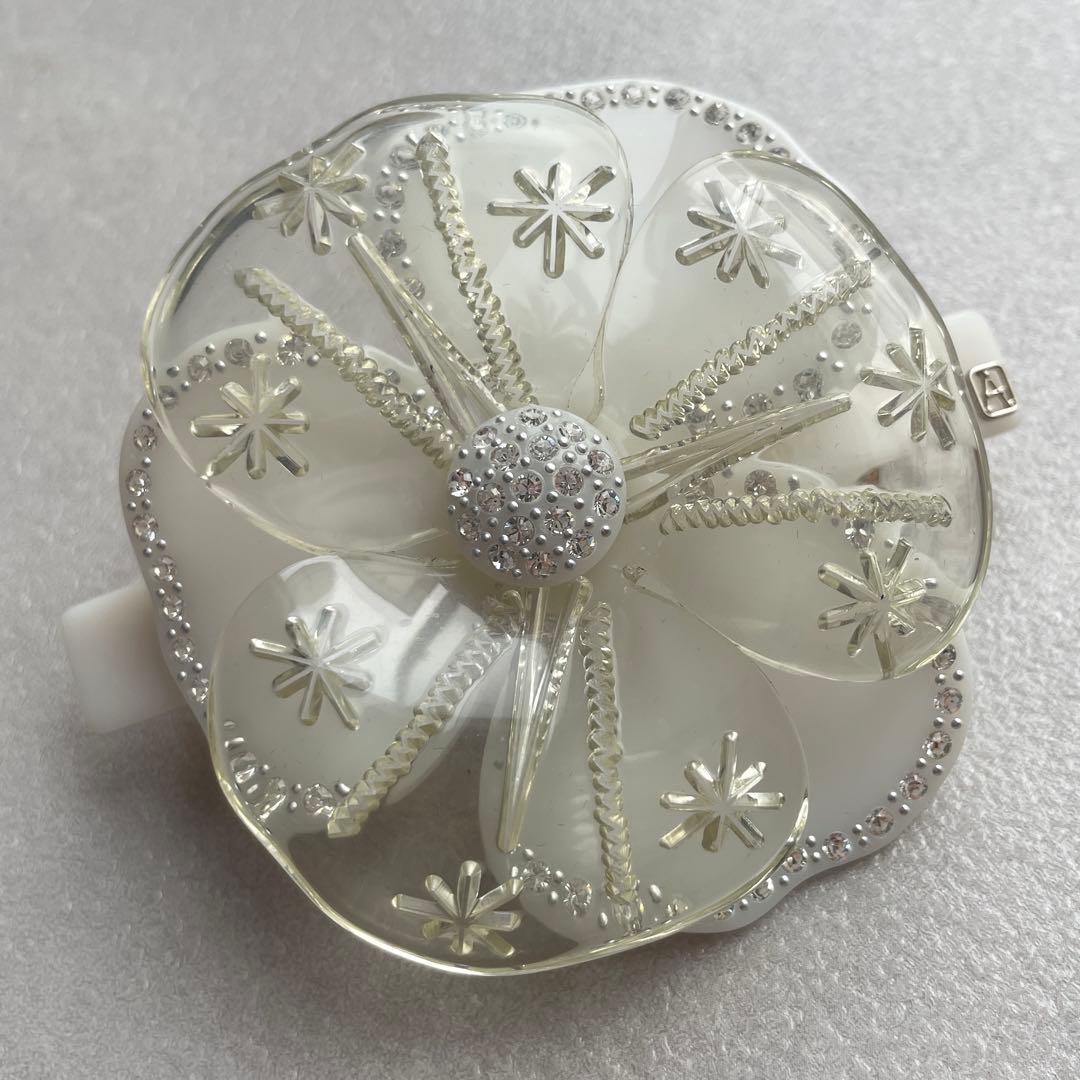 美品★ 希少★ アレクサンドルドゥパリ カメリア ホワイトスノー バレッタ