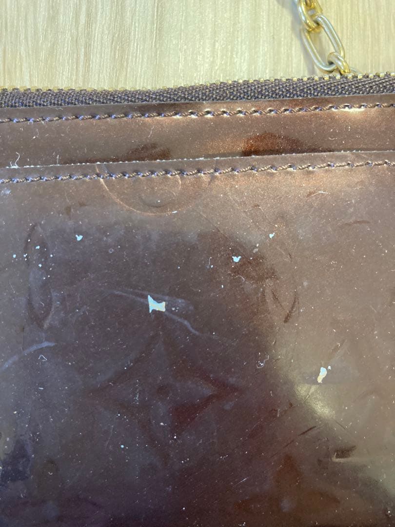 Louis Vuitton モノグラムヴェルニ ケース キーチェーン付き