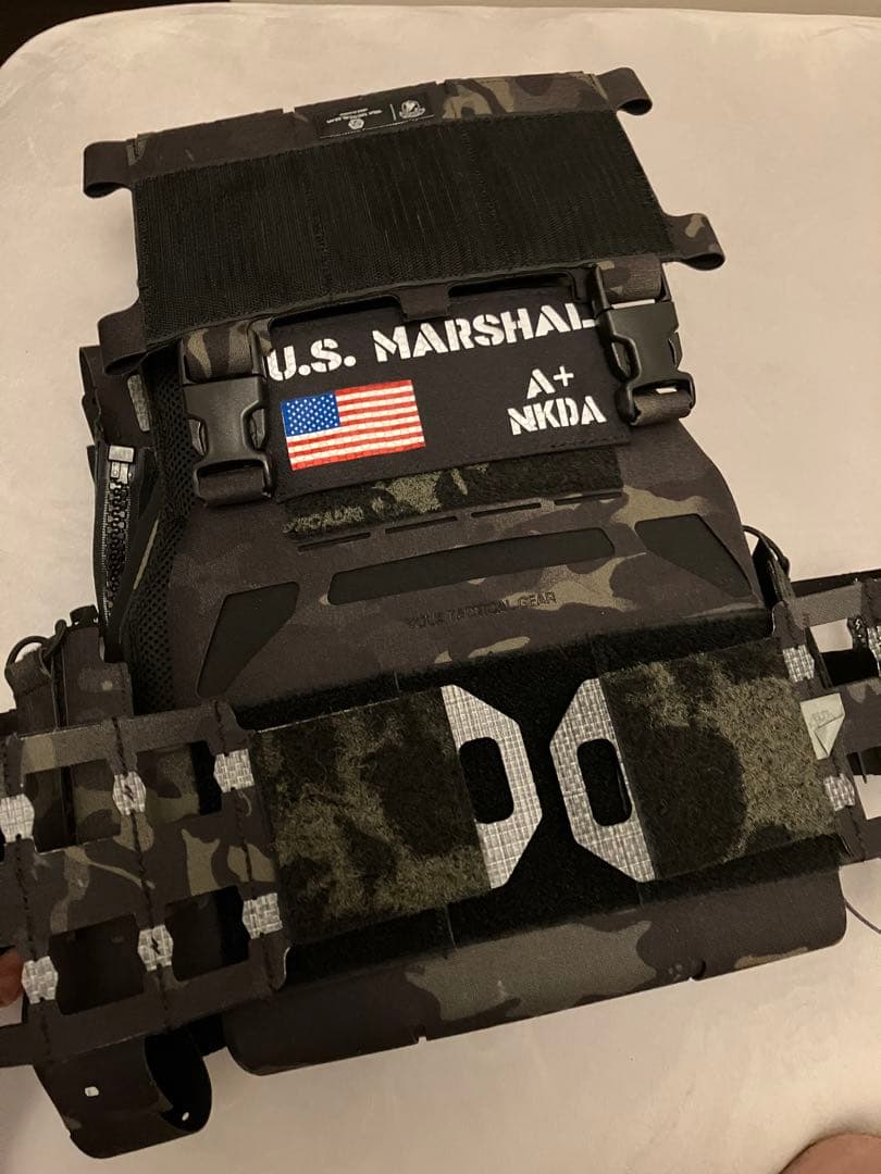 ヴォルクタクティカル　プレートキャリア