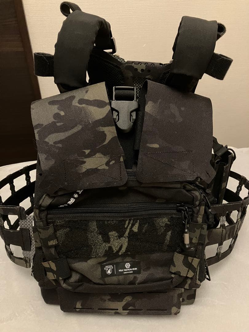 ヴォルクタクティカル　プレートキャリア
