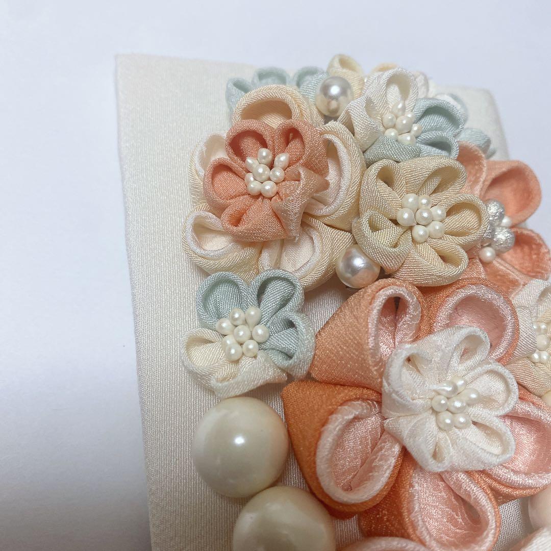 なな　花束のような羽子板