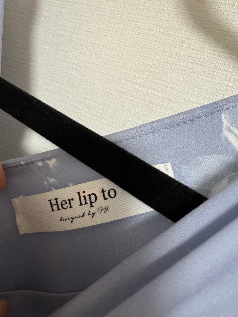 ワンピース herlipto New Year Essential Floral Dress